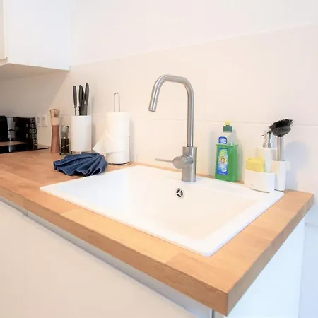 Luxus-apartment Im Herzen Von - Kostenloser Parkplatz In Videoüberwachter Tiefgarage *